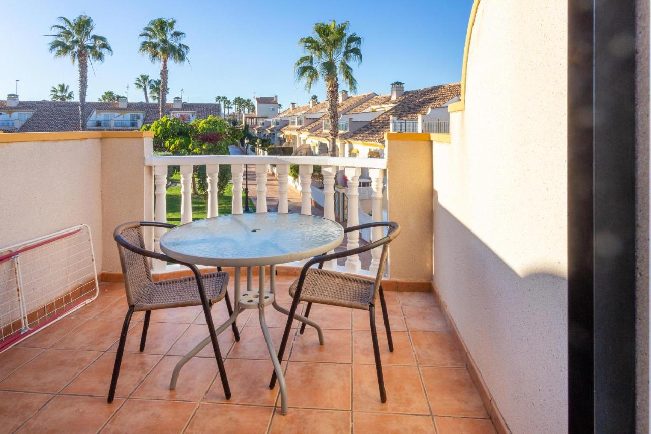 Pool-Side Townhouse In Cabo Roig Βίλα Οριουέλα Εξωτερικό φωτογραφία